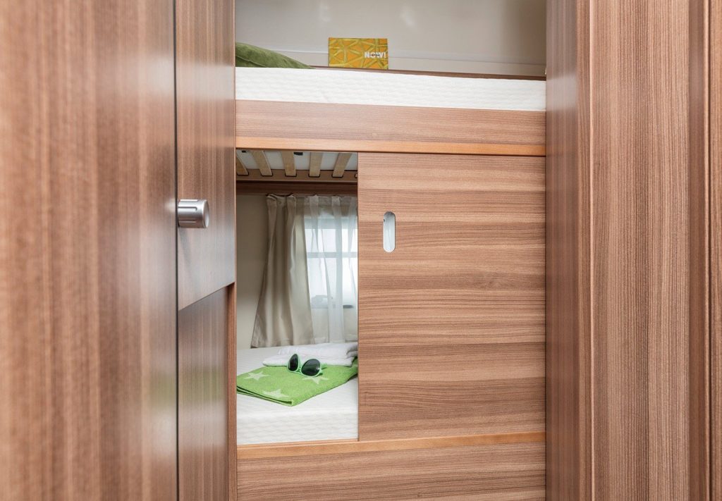 csm_ktg-weinsberg-2019-2020-carahome-interieur-8547_e661072597 (1)